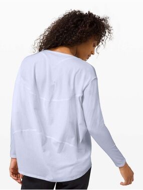 XL Lululemon Womens Back In Action Long Sleeve T-shirt Speckled Day Dream Blue